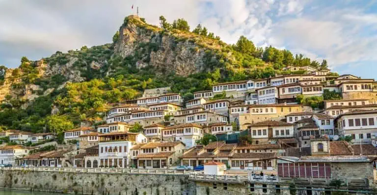 From Tirana: Berat City UNESCO Heritage and Belshi Lake Tour